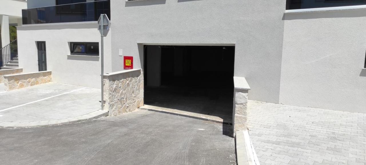 My Adriatic Place With Private Garden And Garage Sibenik Exterior photo